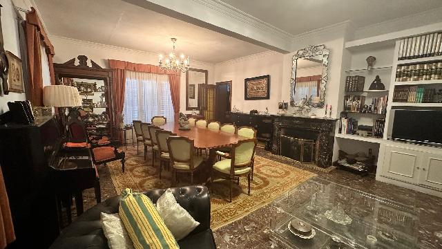 Imagen 4 Inmueble 304880 - Casa Aislada en venta en Galapagar / Chalet independiente de estilo ingles