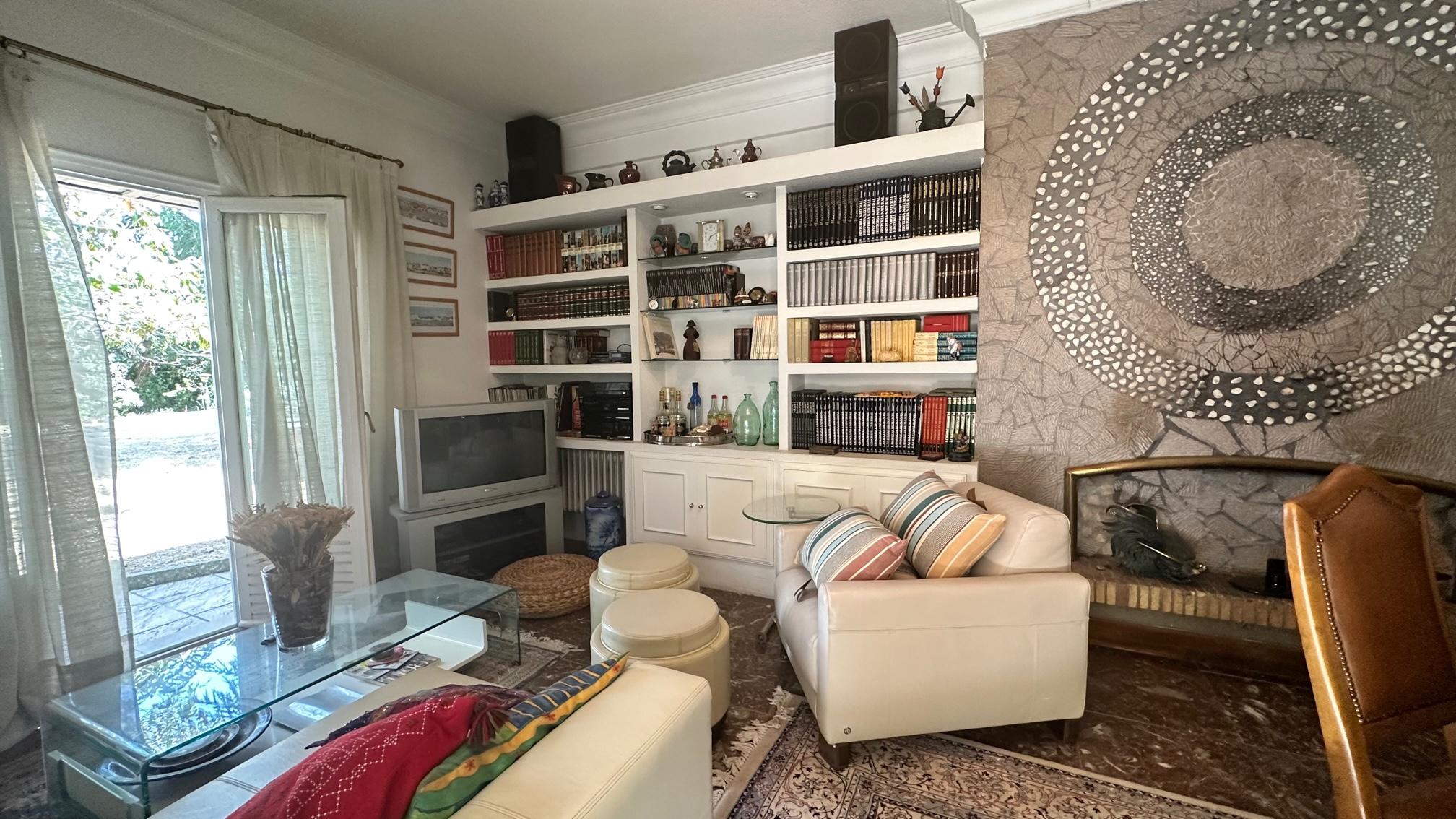 Imagen 5 Casa Aislada en venta en Galapagar / Chalet independiente de estilo ingles