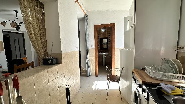 Imagen 7 Inmueble 305043 - Casa Aislada en venta en Pinarnegrillo / Fachada de cemento con revestimiento de piedra