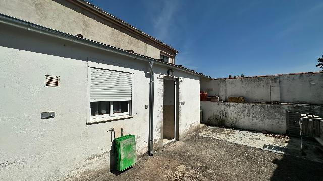 Imagen 13 Inmueble 305043 - Casa Aislada en venta en Pinarnegrillo / Fachada de cemento con revestimiento de piedra