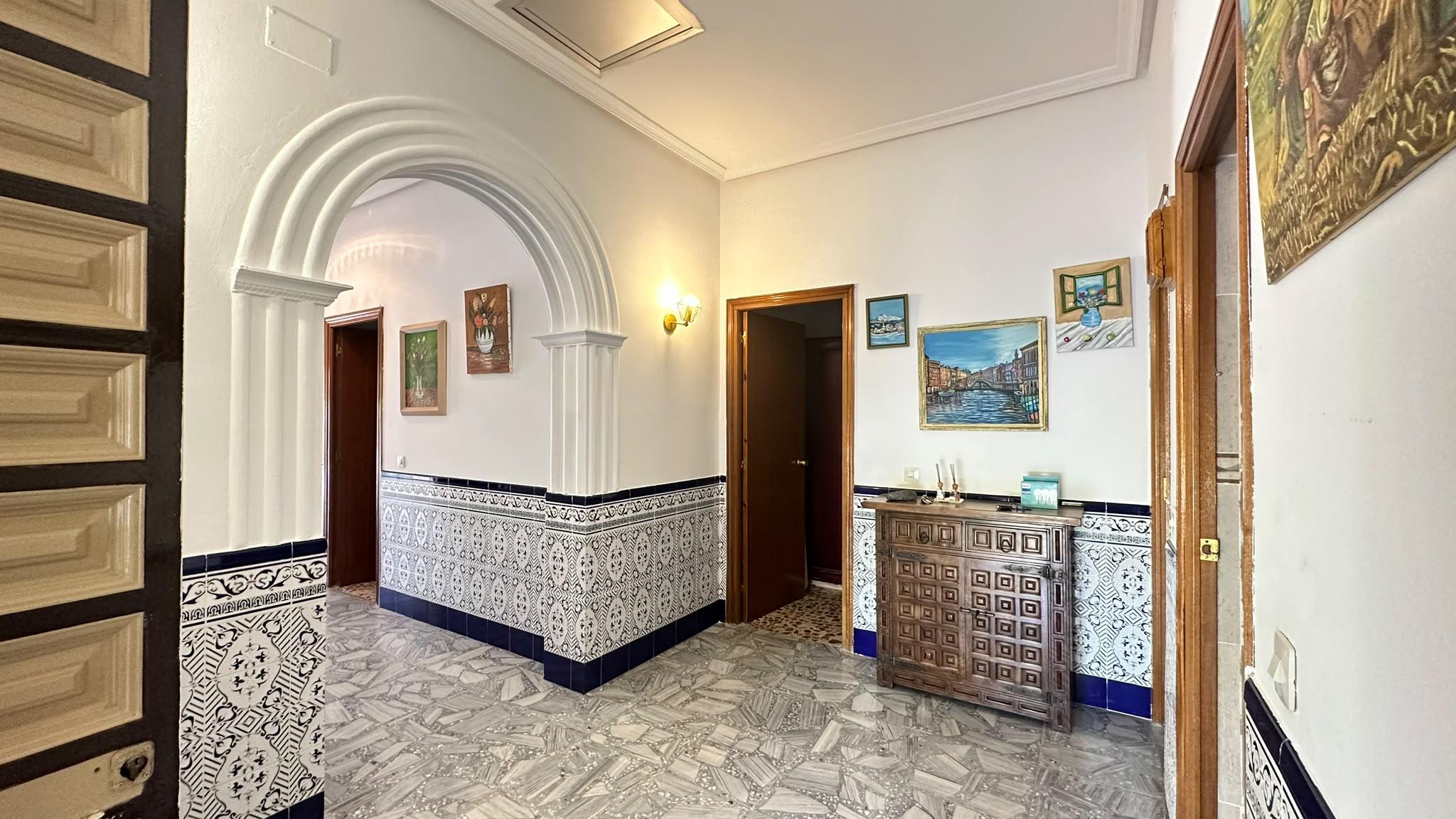 Imagen 4 Casa Aislada en venta en Escalona / Casa de ladrillo de una planta con 4 habitaciones