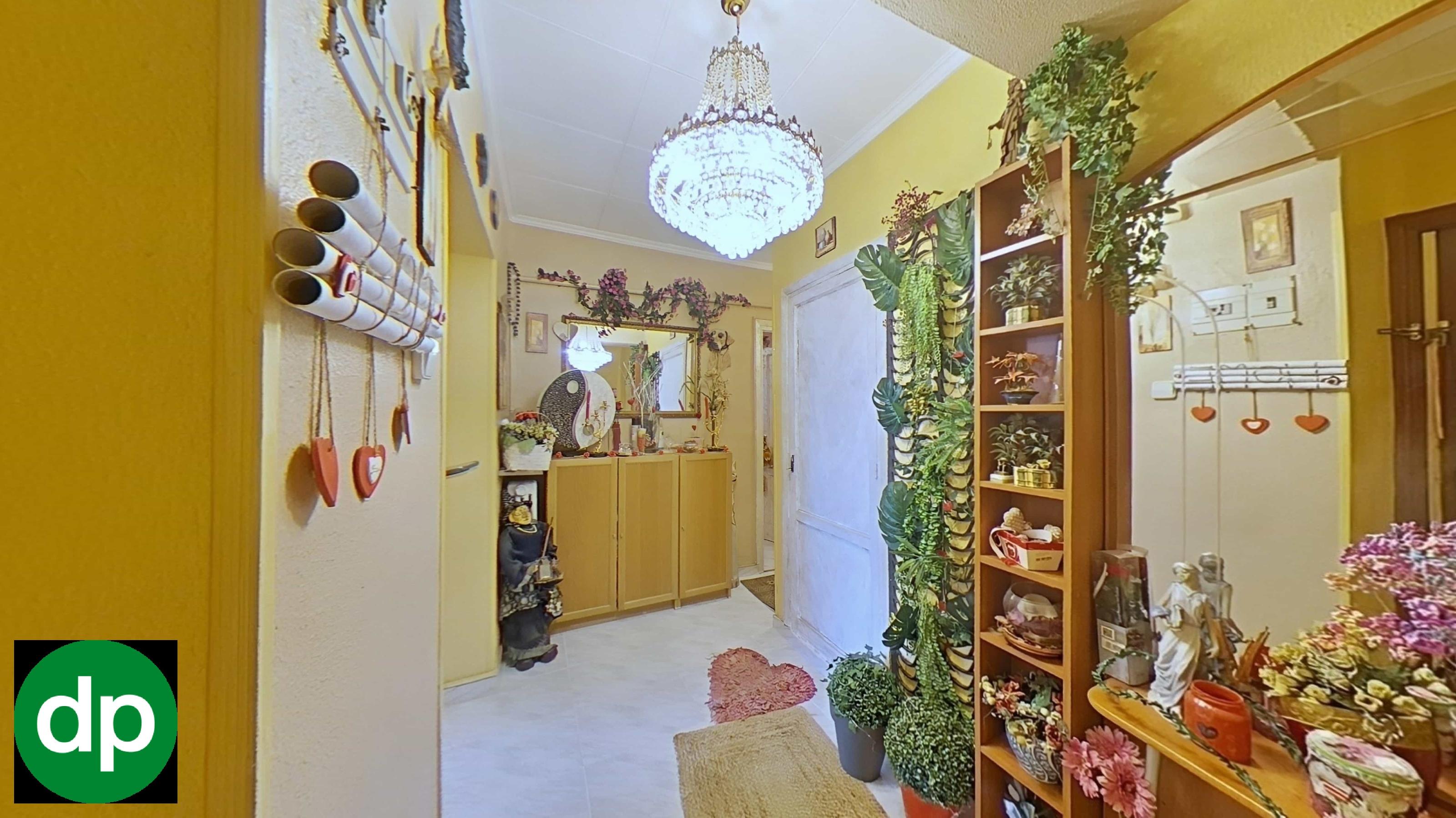Imagen 6 Apartamento en venta en Madrid / Casa de 94,50 metro en zona estrecho con 4 habitaciones