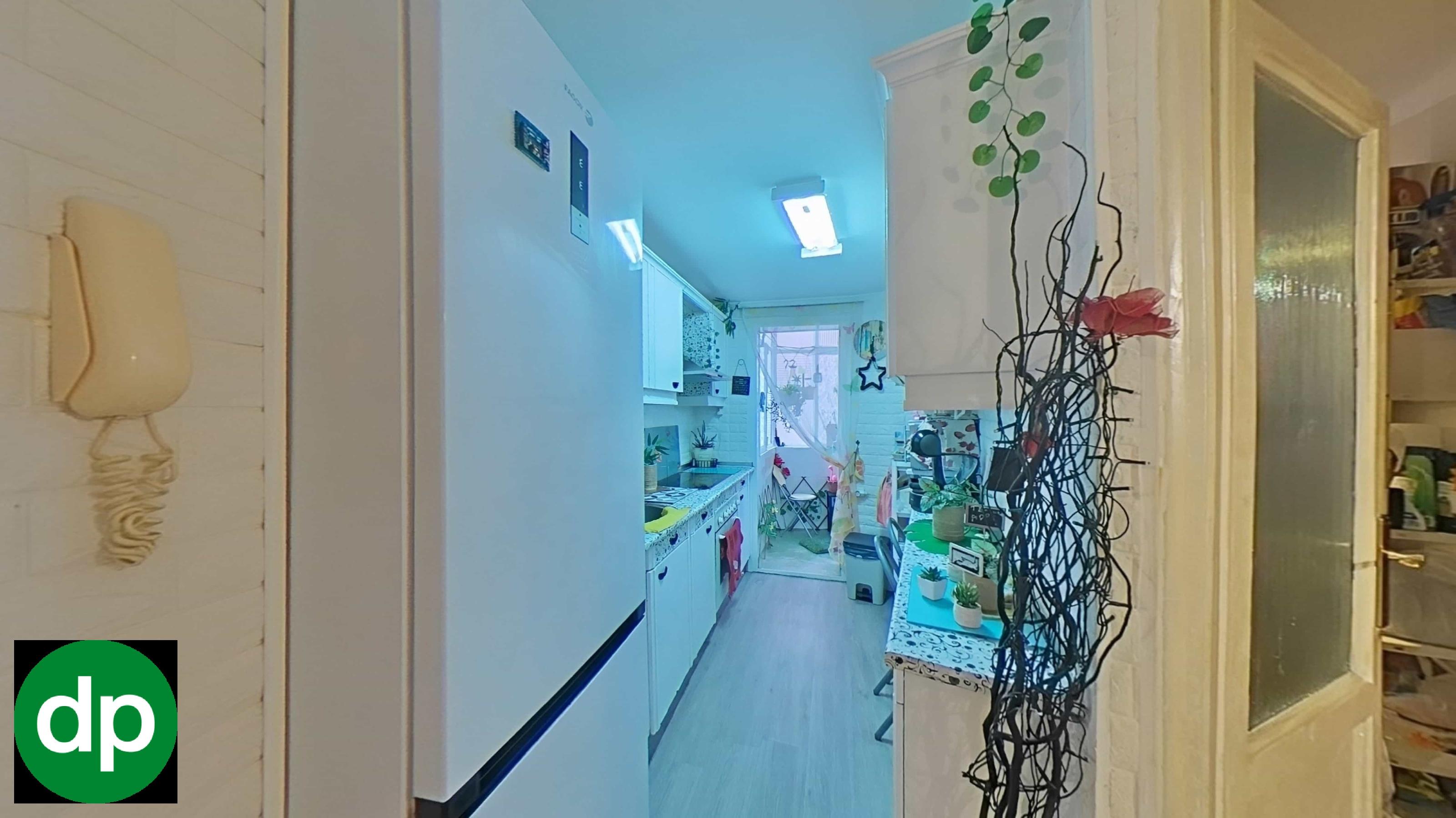 Imagen 12 Apartamento en venta en Madrid / Casa de 94,50 metro en zona estrecho con 4 habitaciones
