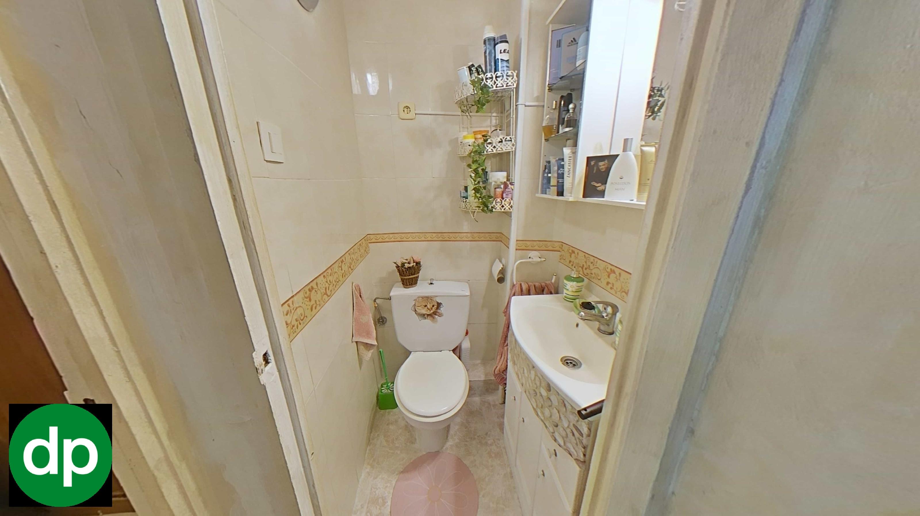Imagen 36 Apartamento en venta en Madrid / Casa de 94,50 metro en zona estrecho con 4 habitaciones