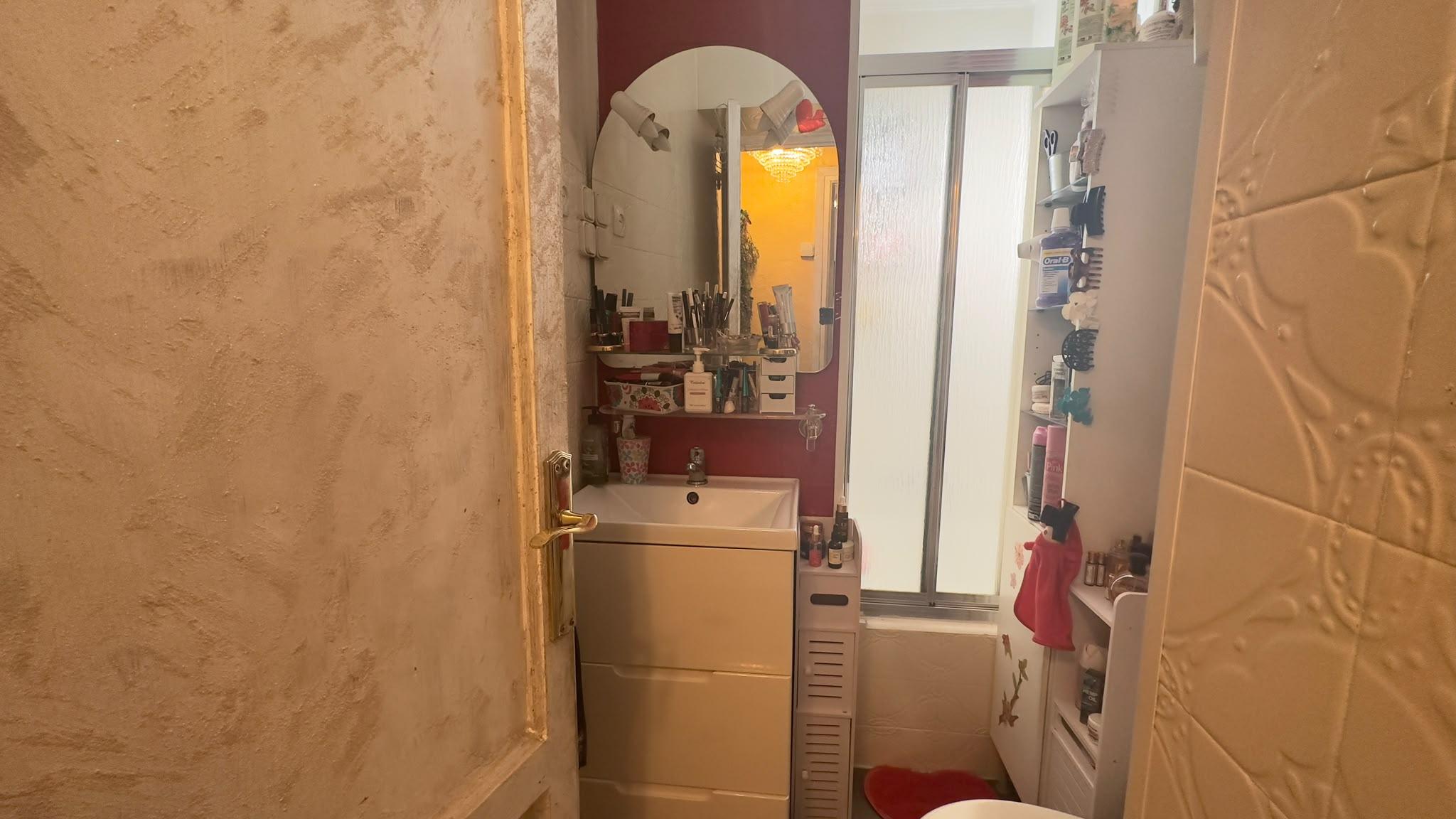 Imagen 7 Apartamento en venta en Madrid / Casa de 94,50 metro en zona estrecho con 4 habitaciones