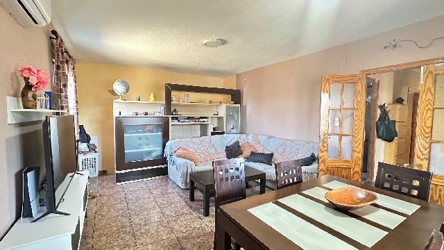 Imagen 9 Inmueble 306121 - Casa Aislada en venta en Escalona / Casa independiente de 2 plantas de 175 m2 