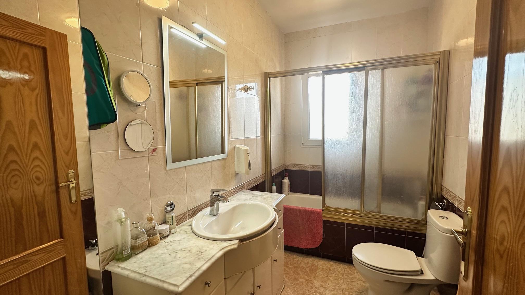 Imagen 16 Casa Aislada en venta en Escalona / Casa independiente de 2 plantas de 175 m2 