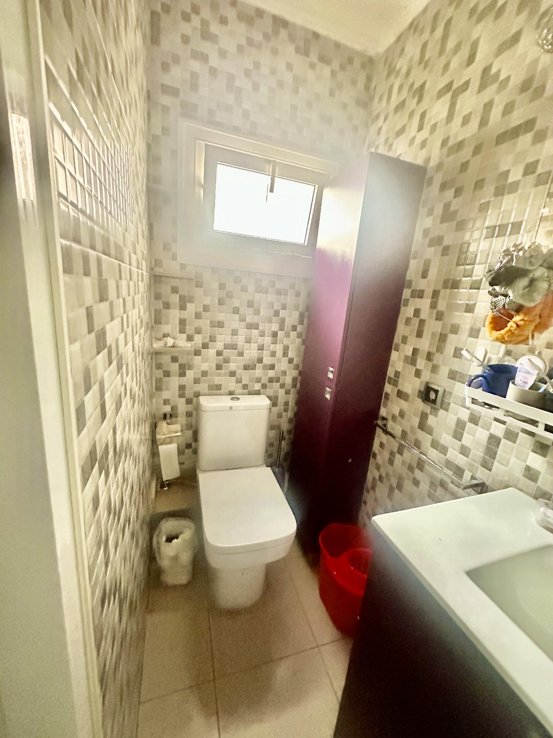 Imagen 15 Piso en venta en Barcelona / Cerca del metro L5 El Coll y Carmel parada bus v19 y 22