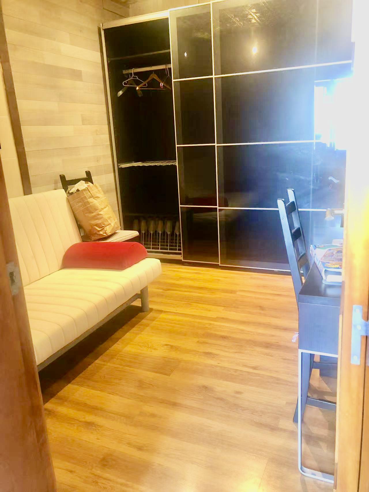 Imagen 9 Piso en venta en Barcelona / Cerca del metro L5 El Coll y Carmel parada bus v19 y 22