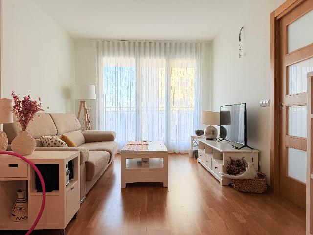 Imagen 2 Inmueble 298747 - Piso en venta en Sant Adrià De Besòs / Junto a avenida de la Catalana a 1 minuto a las rondas