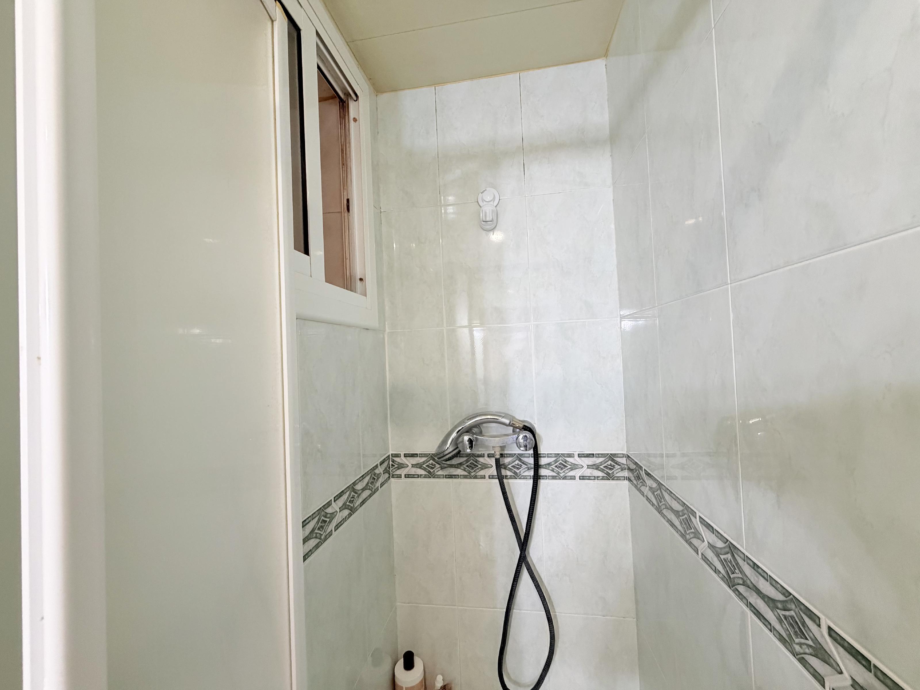 Imagen 25 Planta Baja en venta en Badalona / A 5 minutos del metro L2 Sant Roc