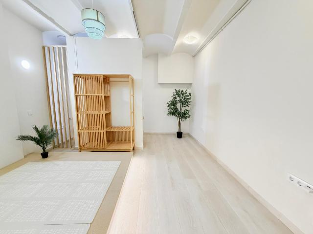 Imagen 9 Inmueble 301258 - Local Comercial en alquiler en Barcelona / Junto al mercat de sant gervasi y linea 7 el putxet