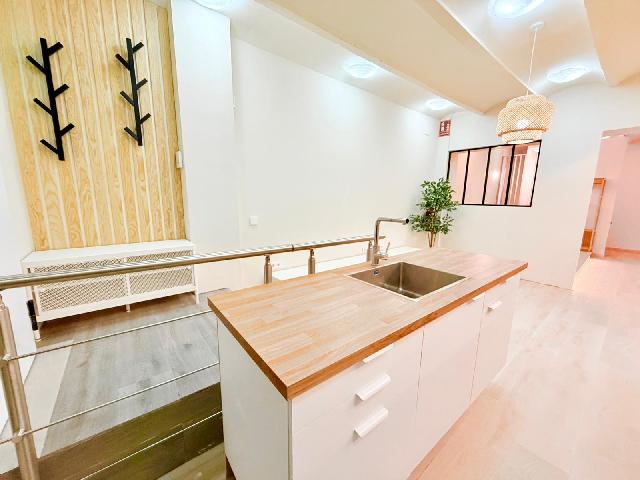 Imagen 2 Inmueble 301258 - Local Comercial en alquiler en Barcelona / Junto al mercat de sant gervasi y linea 7 el putxet