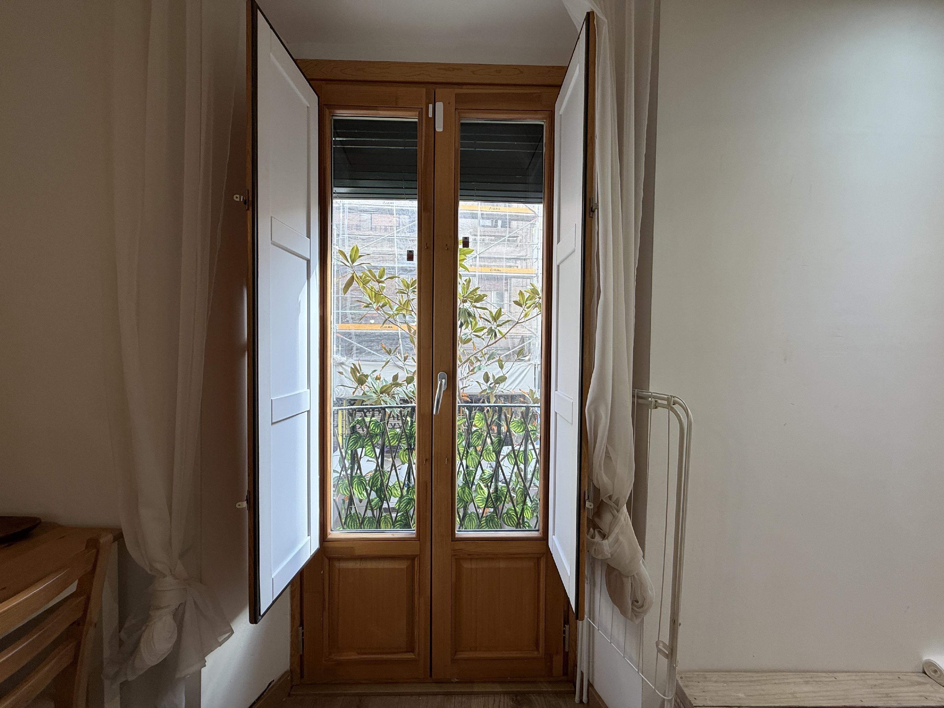 Imagen 5 Piso en alquiler en Barcelona / A 3 minutos caminando a metro L2 Sant Antoni