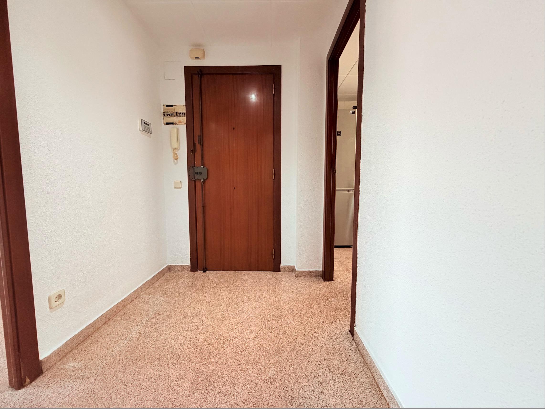 Imagen 26 Piso en venta en Santa Coloma De Gramenet / A 1 minuto de escola miguel hernandez cerca de...
