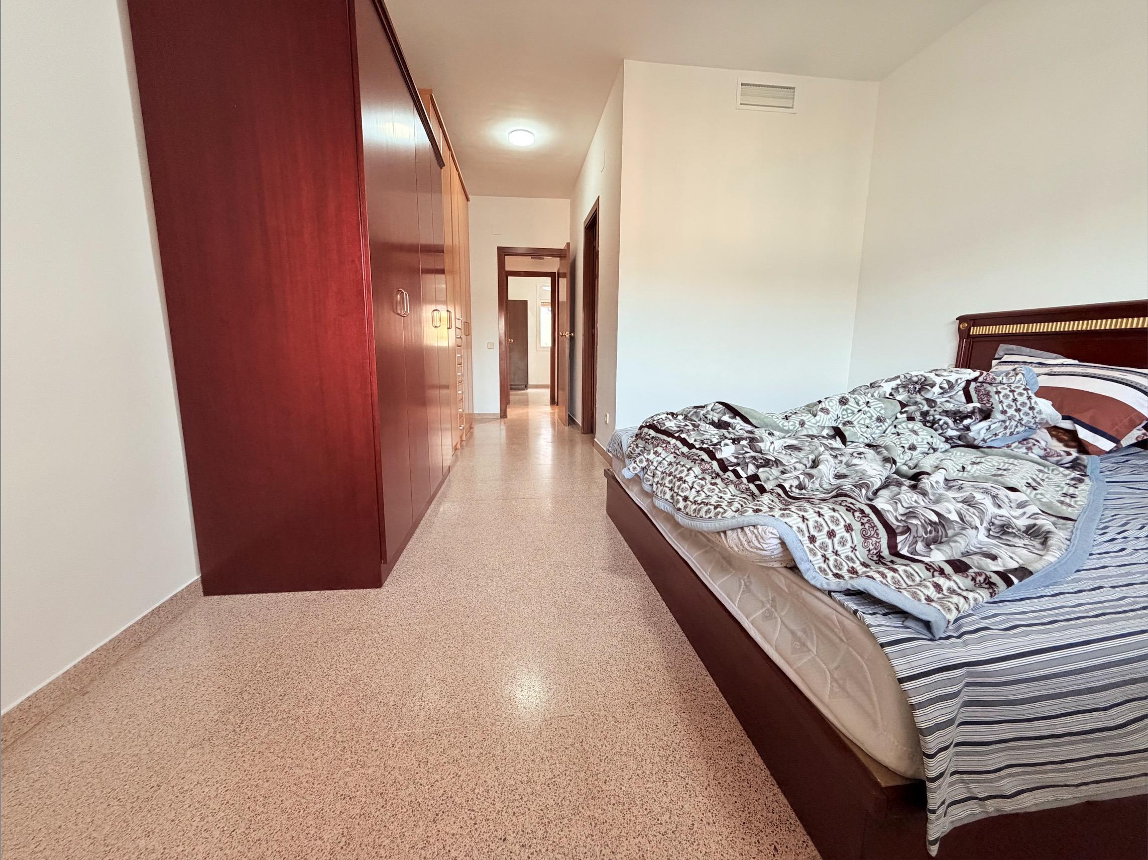 Imagen 7 Piso en venta en Santa Coloma De Gramenet / A 1 minuto de escola miguel hernandez cerca de...