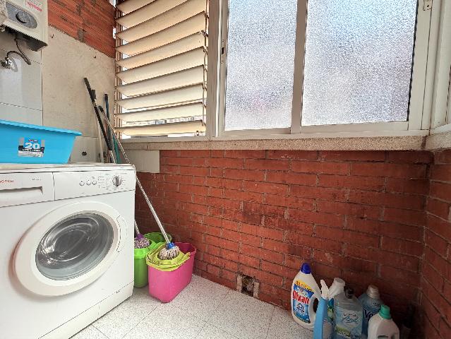 Imagen 28 Inmueble 302189 - Piso en venta en Santa Coloma De Gramenet / A 1 minuto de escola miguel hernandez cerca de...