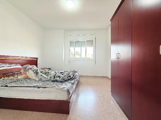 Imagen 8 Inmueble 302189 - Piso en venta en Santa Coloma De Gramenet / A 1 minuto de escola miguel hernandez cerca de...