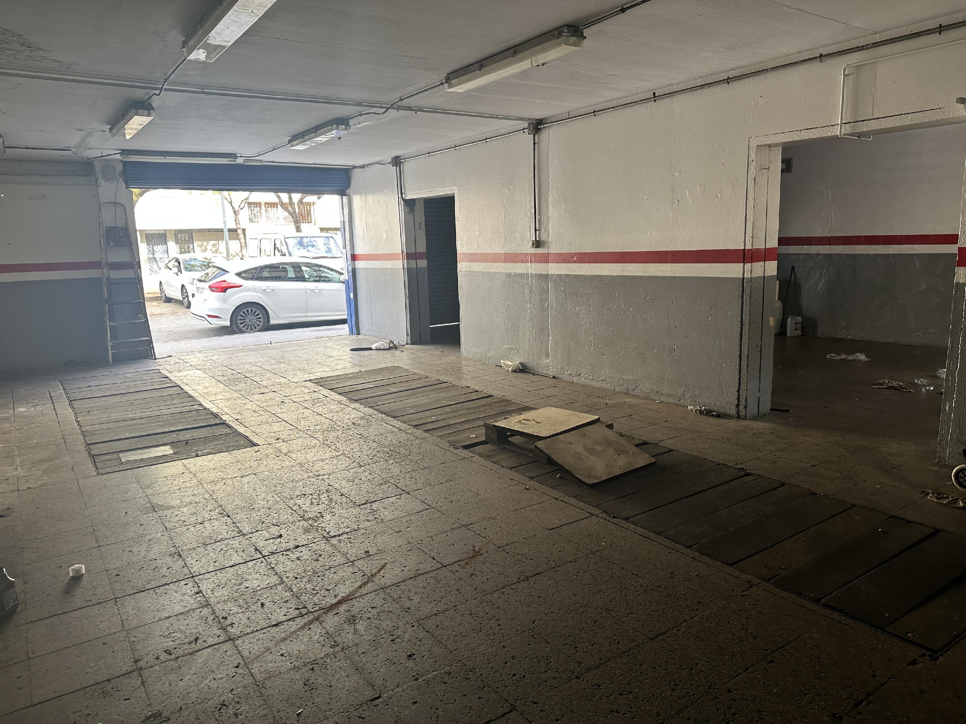 Imagen 6 Local Industrial en venta en Sant Adrià De Besòs / Zona la mina, cerca de cap la mina y ho...