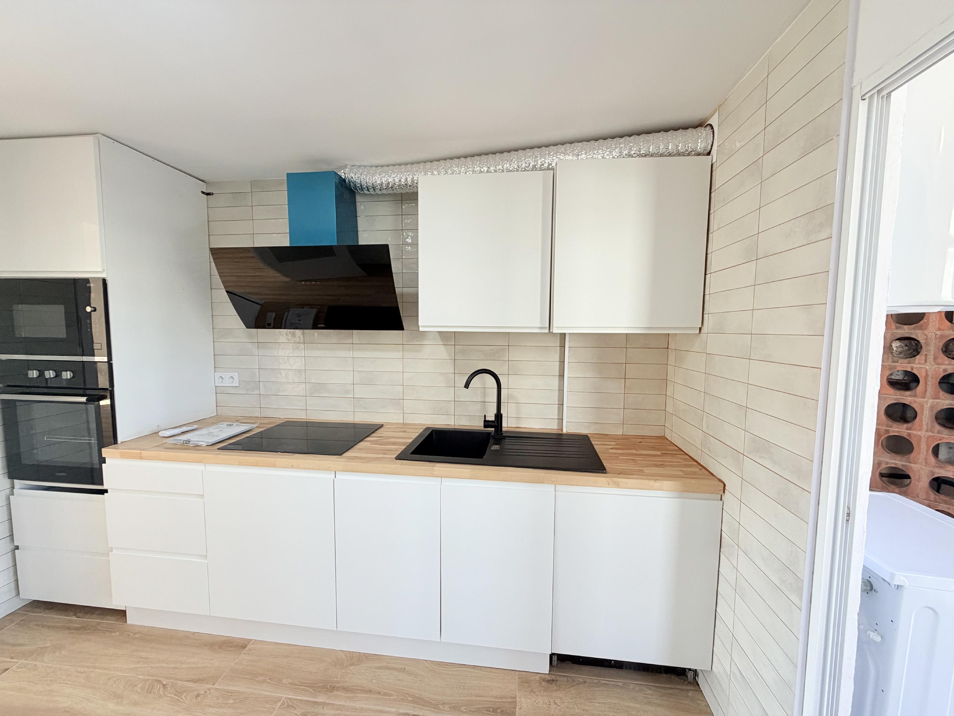 Imagen 8 Apartamento en alquiler en Sant Adrià De Besòs / Junto al cap la mina y a la seguridad soc...