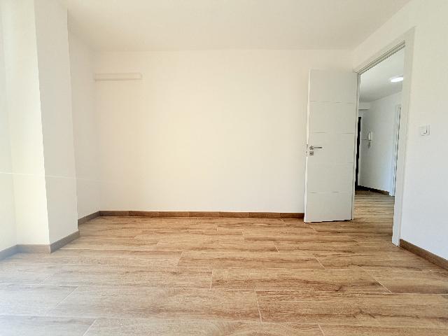 Imagen 21 Inmueble 305511 - Apartamento en alquiler en Sant Adrià De Besòs / Junto al cap la mina y a la seguridad soc...