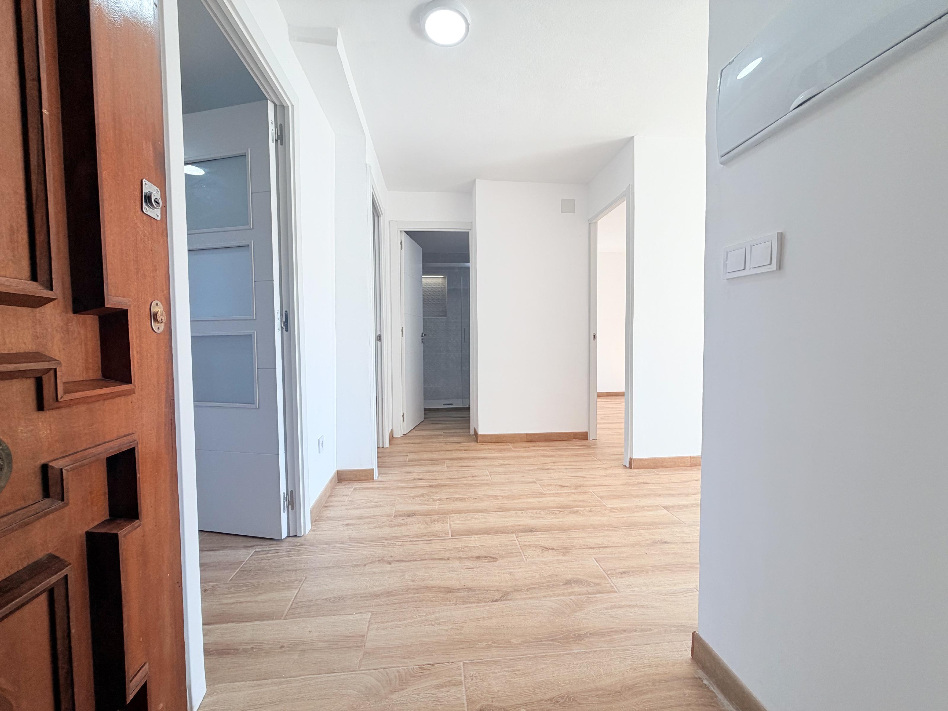 Imagen 23 Apartamento en alquiler en Sant Adrià De Besòs / Junto al cap la mina y a la seguridad soc...
