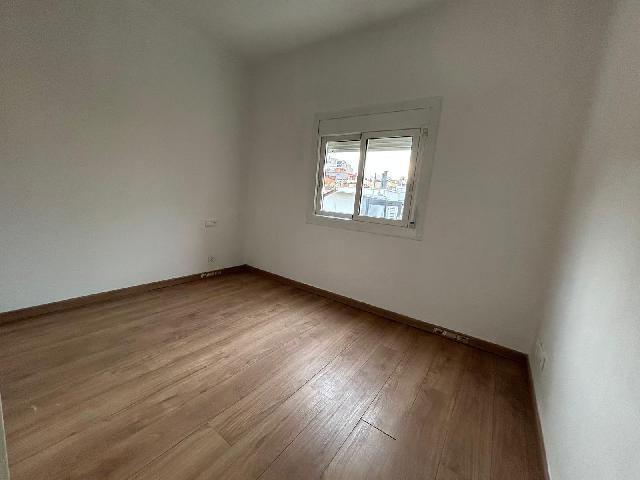 Imagen 4 Inmueble 298039 - Piso en venta en Hospitalet De Llobregat (L´) / A dos calles de la Plaza de Sant Jordi, Sa...