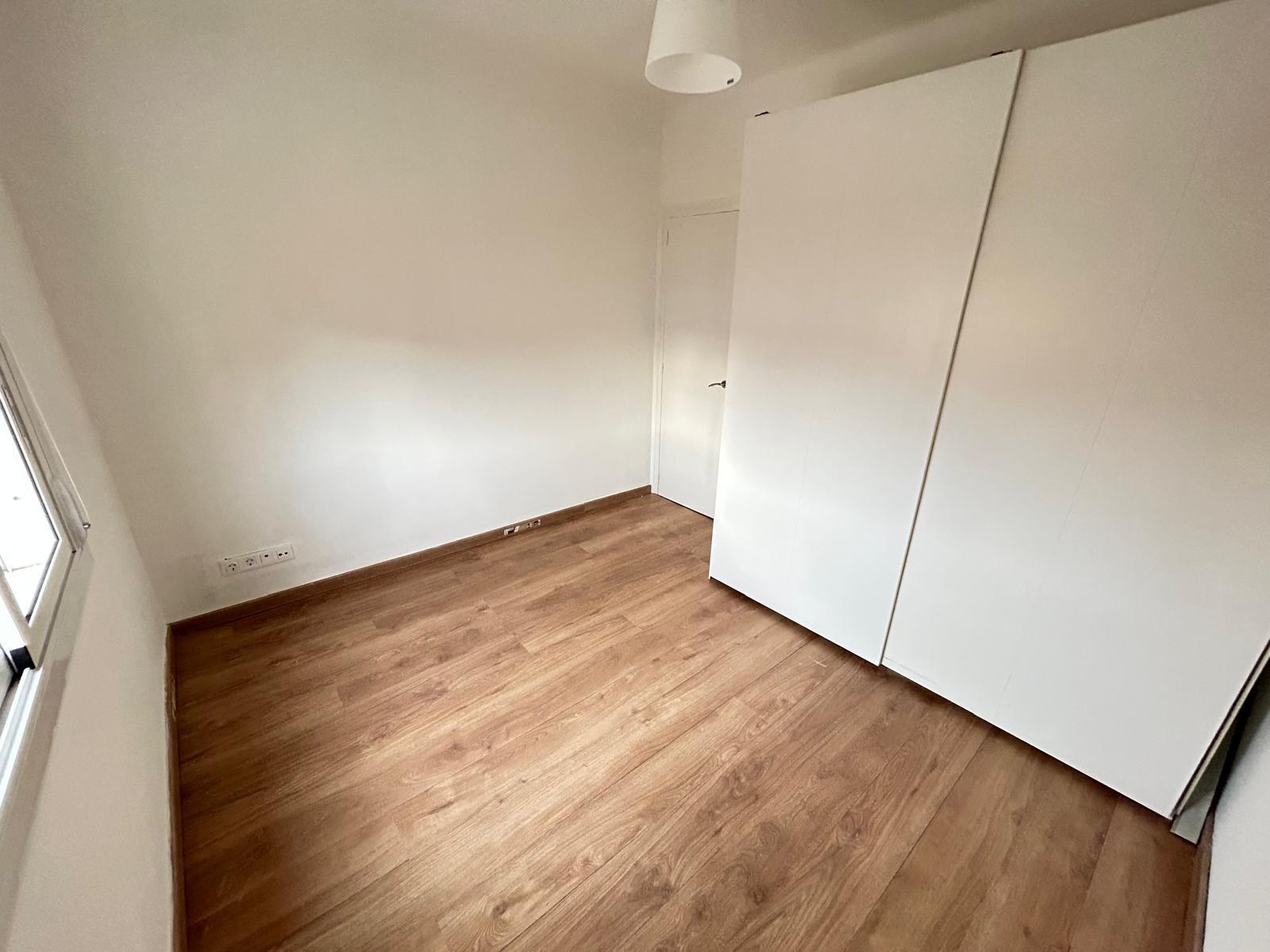 Imagen 5 Piso en venta en Hospitalet De Llobregat L´ / A dos calles de la Plaza de Sant Jordi, Sa...