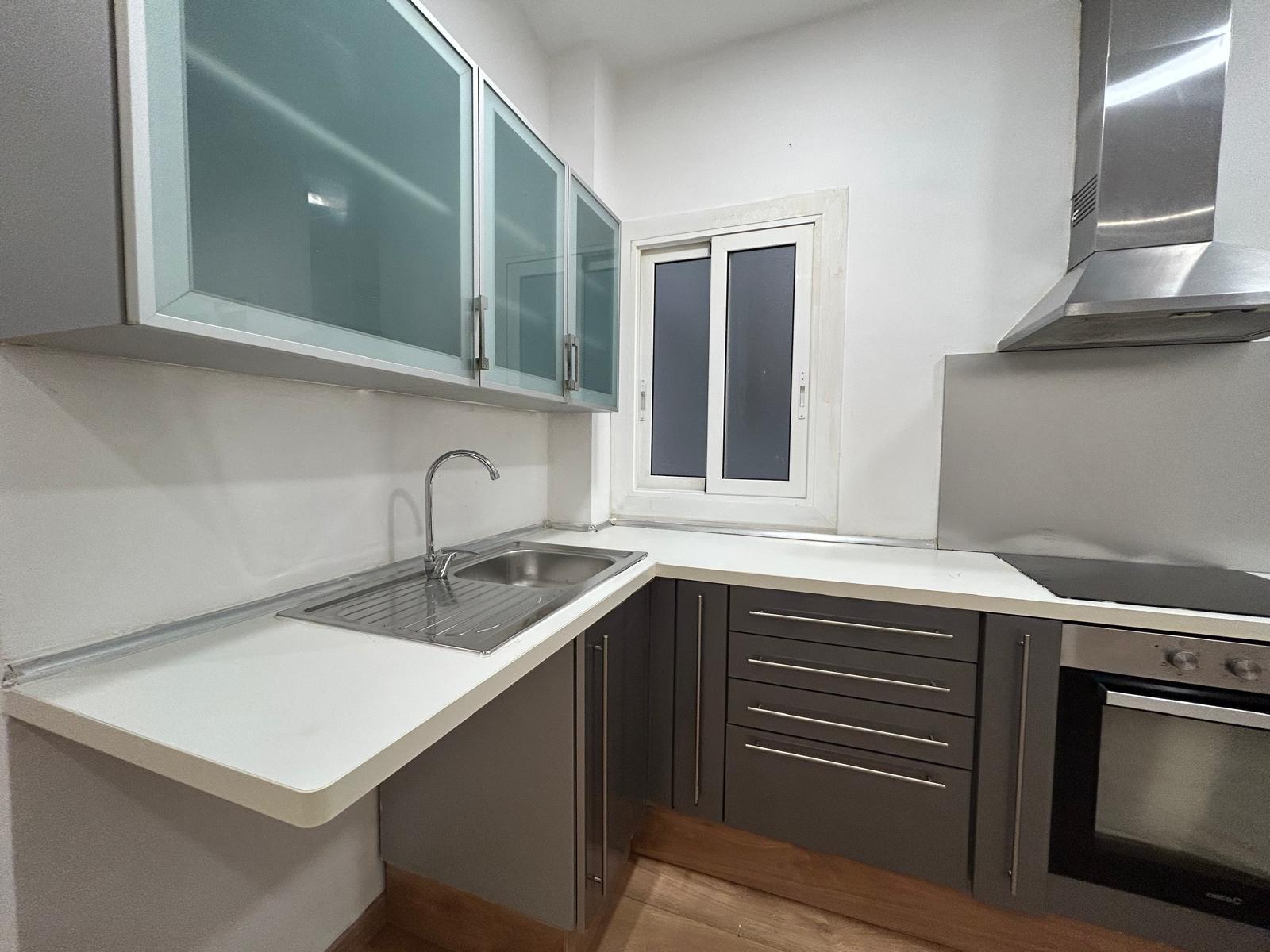 Imagen 8 Piso en venta en Hospitalet De Llobregat L´ / A dos calles de la Plaza de Sant Jordi, Sa...