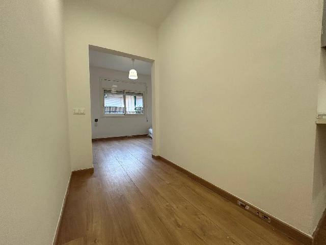 Imagen 2 Inmueble 298039 - Piso en venta en Hospitalet De Llobregat (L´) / A dos calles de la Plaza de Sant Jordi, Sa...
