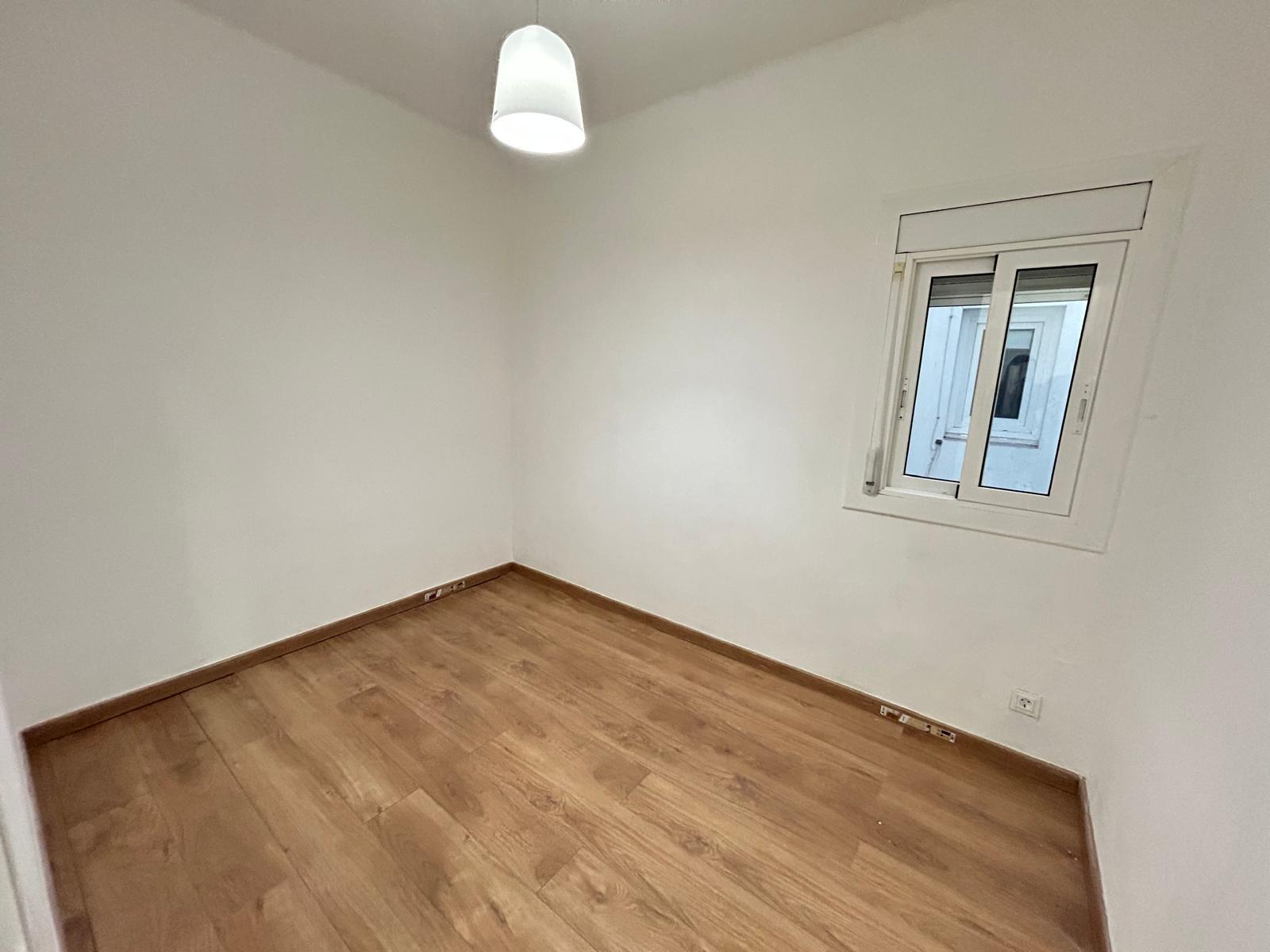 Imagen 6 Piso en venta en Hospitalet De Llobregat L´ / A dos calles de la Plaza de Sant Jordi, Sa...