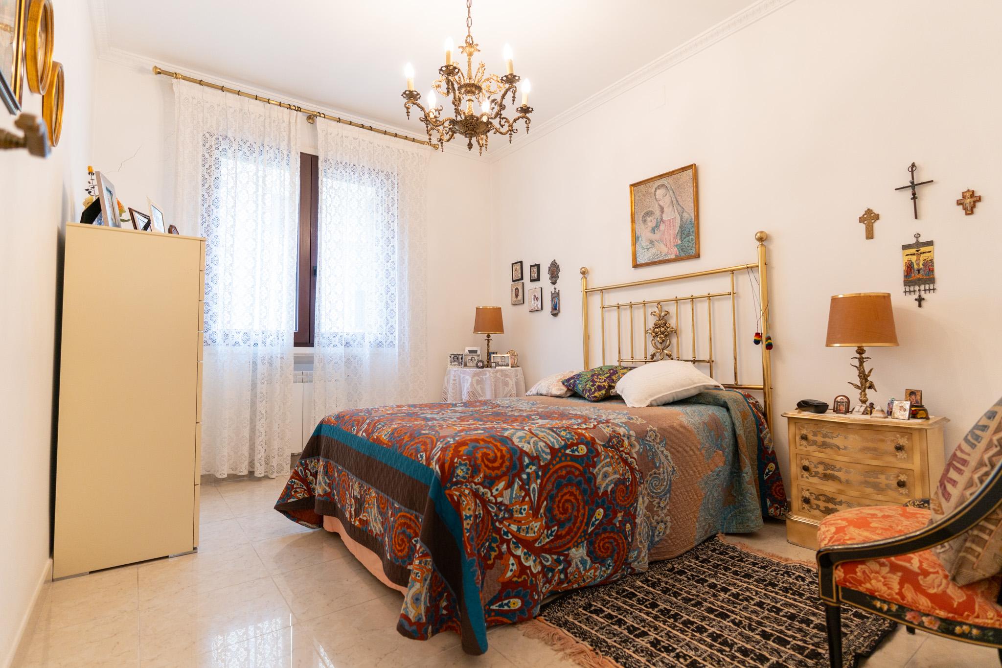 Imagen 19 Casa Adosada en venta en Hospitalet De Llobregat L´ / A dos calles del Parque de la Torrasa.