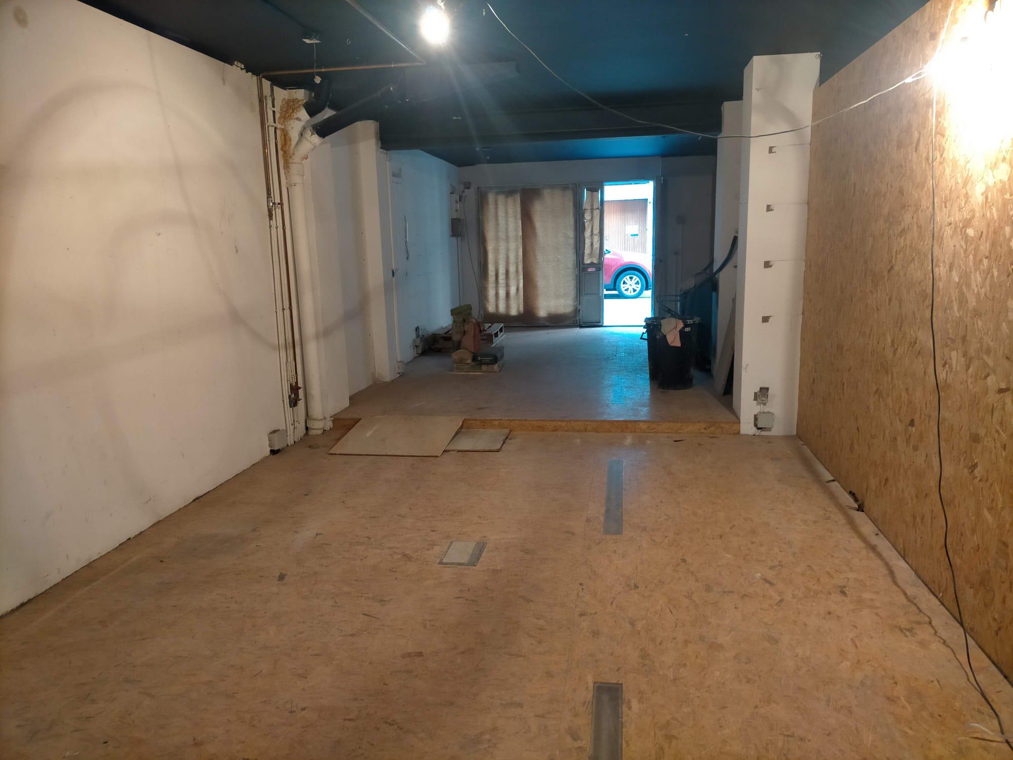 Imagen 2 Local Comercial en alquiler en Hospitalet De Llobregat L´ / A media calle de Av. Del Carrilet