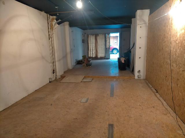 Imagen 2 Inmueble 299995 - Local Comercial en alquiler en Hospitalet De Llobregat (L´) / A media calle de Av. Del Carrilet