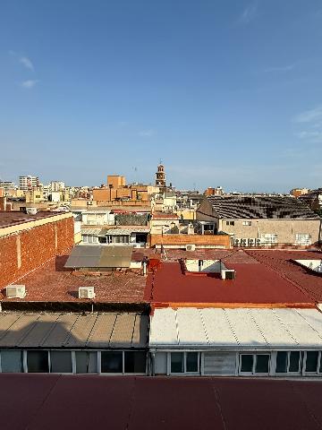 Imagen 4 Inmueble 302110 - Ático en venta en Hospitalet De Llobregat (L´) / Junto a plaza del ayuntamiento de Hospitalet 