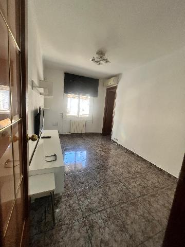 Imagen 7 Inmueble 302270 - Apartamento en venta en Hospitalet De Llobregat (L´) / Mercado Collblanc