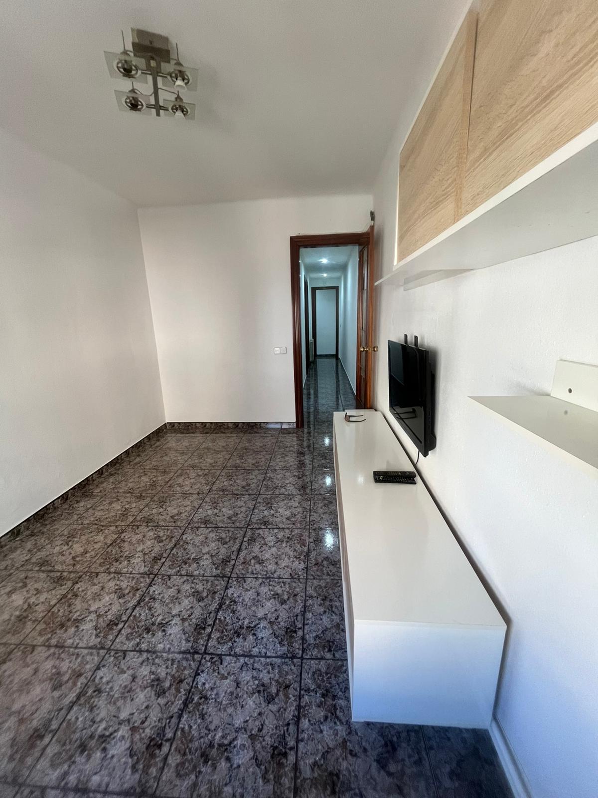 Imagen 5 Apartamento en venta en Hospitalet De Llobregat L´ / Mercado Collblanc