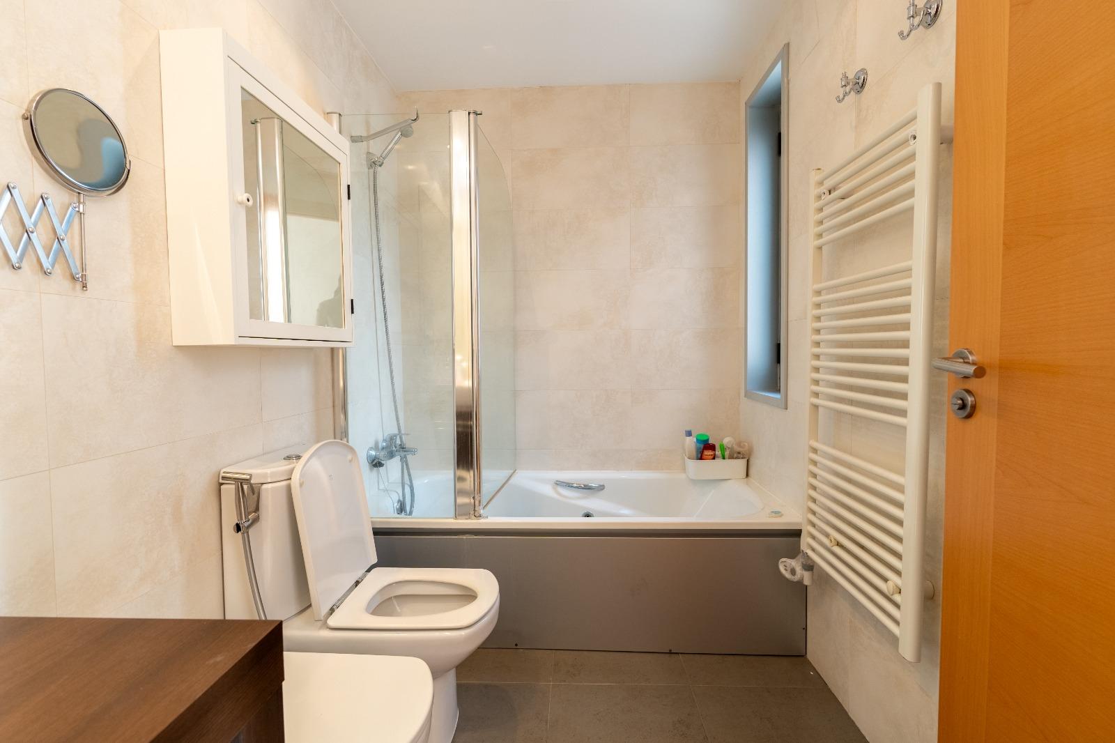 Imagen 19 Apartamento en venta en Hospitalet De Llobregat L´ / Mercado de Santa Eulalia