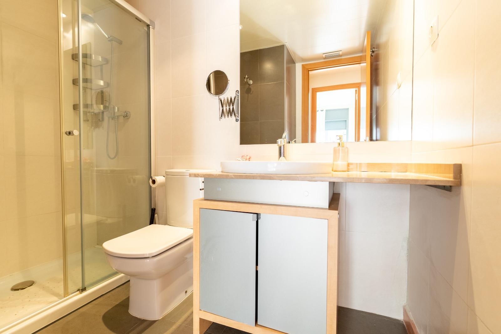 Imagen 25 Apartamento en venta en Hospitalet De Llobregat L´ / Mercado de Santa Eulalia