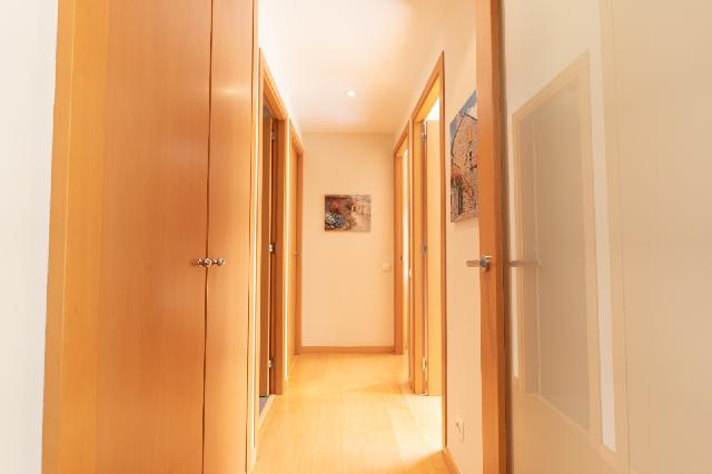 Imagen 16 Inmueble 302478 - Apartamento en venta en Hospitalet De Llobregat (L´) / Mercado de Santa Eulalia
