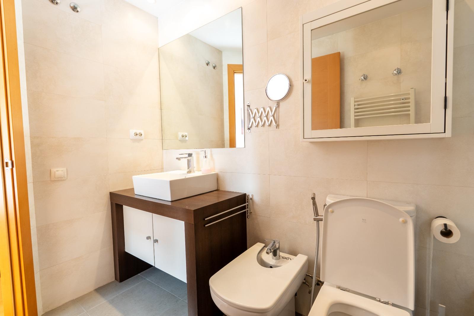 Imagen 18 Apartamento en venta en Hospitalet De Llobregat L´ / Mercado de Santa Eulalia