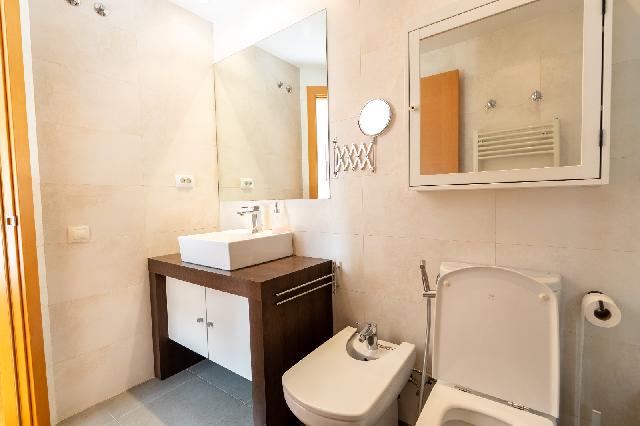 Imagen 18 Inmueble 302478 - Apartamento en venta en Hospitalet De Llobregat (L´) / Mercado de Santa Eulalia