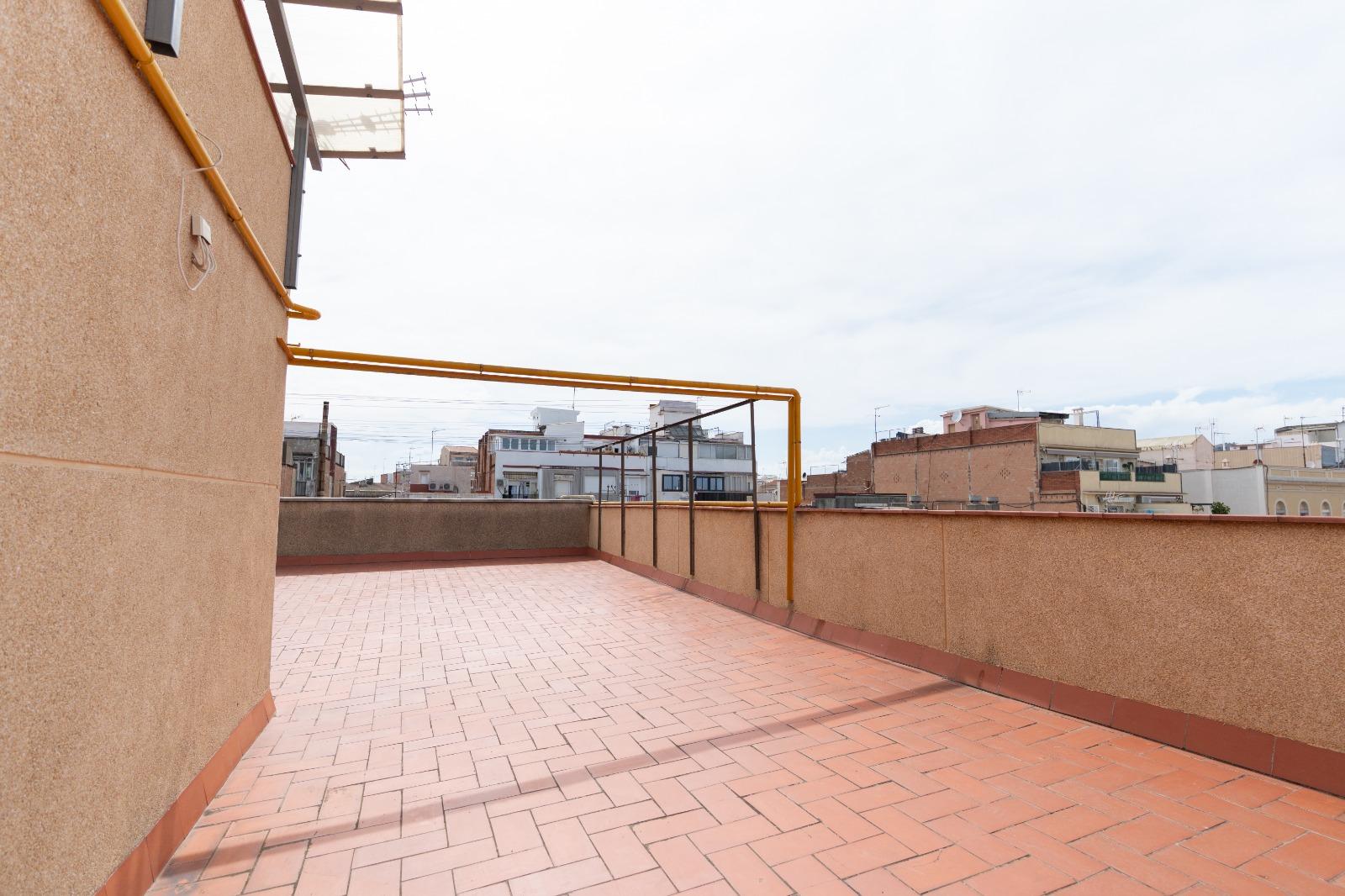 Imagen 21 Apartamento en venta en Hospitalet De Llobregat L´ / Mercado Collblanc