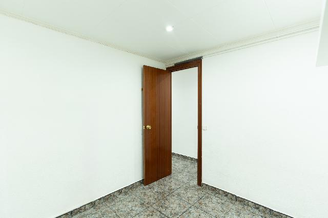 Imagen 10 Inmueble 303015 - Apartamento en venta en Hospitalet De Llobregat (L´) / Mercado Collblanc