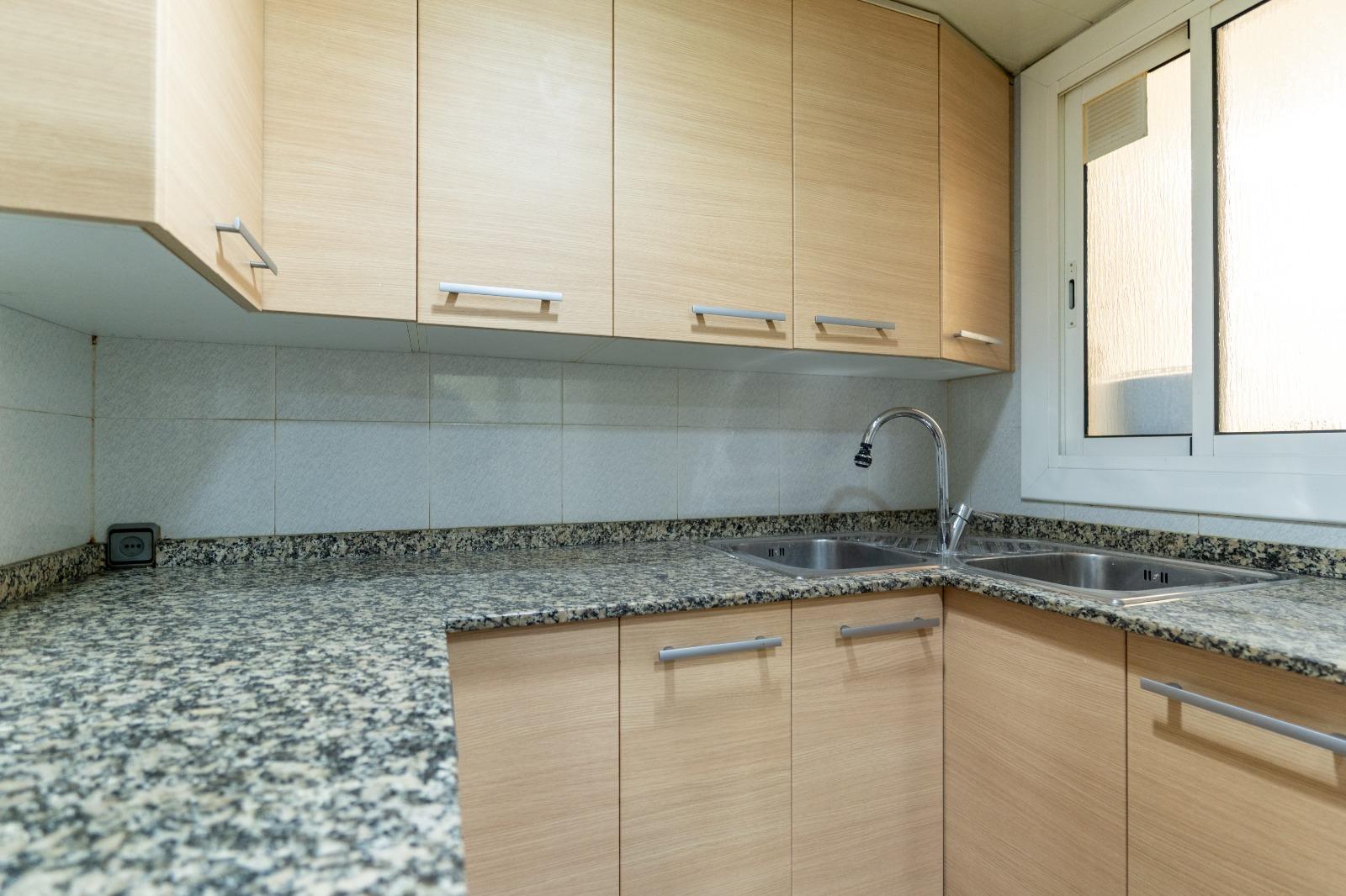 Imagen 18 Apartamento en venta en Hospitalet De Llobregat L´ / Mercado Collblanc