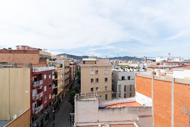 Imagen 24 Inmueble 303015 - Apartamento en venta en Hospitalet De Llobregat (L´) / Mercado Collblanc
