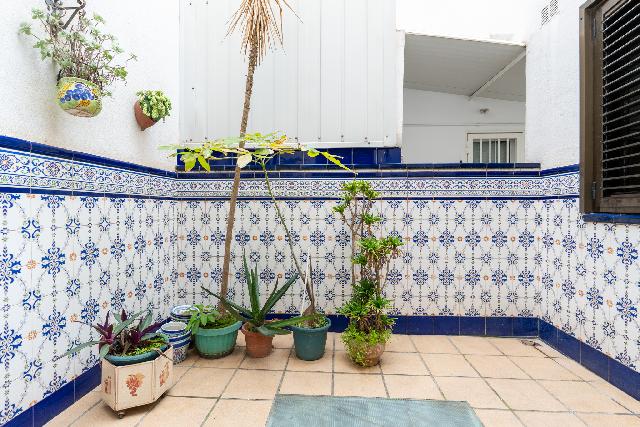 Imagen 17 Inmueble 303084 - Casa Adosada en venta en Hospitalet De Llobregat (L´) / A dos calles del Parque de la Torrasa.