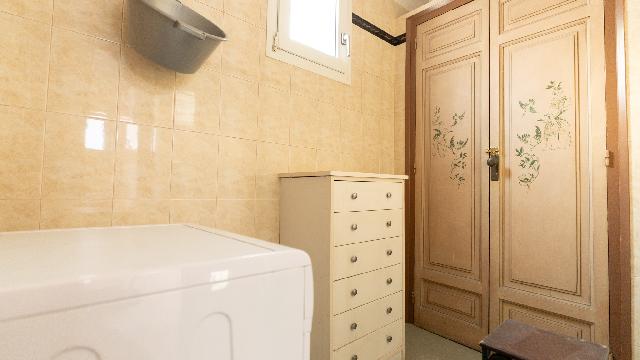 Imagen 24 Inmueble 303084 - Casa Adosada en venta en Hospitalet De Llobregat (L´) / A dos calles del Parque de la Torrasa.