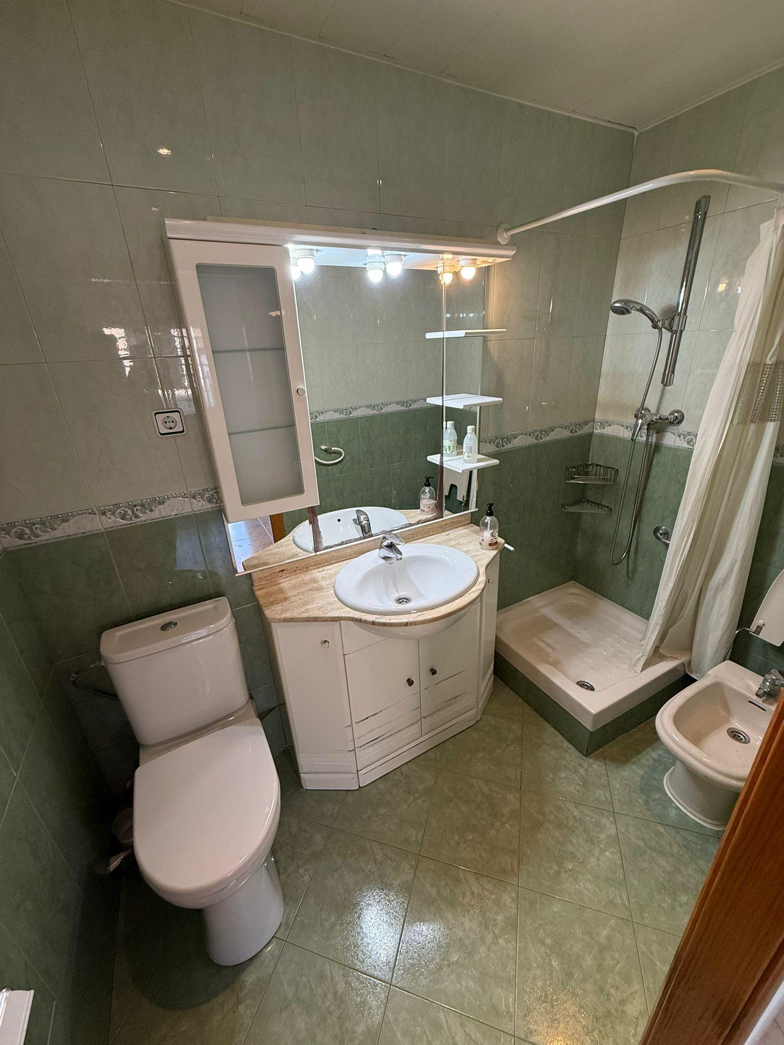 Imagen 9 Ático en venta en Hospitalet De Llobregat L´ / A solo 6 minutos del mercado de coll blan...