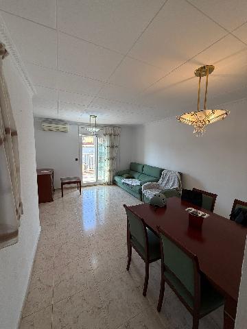 Imagen 2 Inmueble 303985 - Ático en venta en Hospitalet De Llobregat (L´) / A solo 6 minutos del mercado de coll blan...